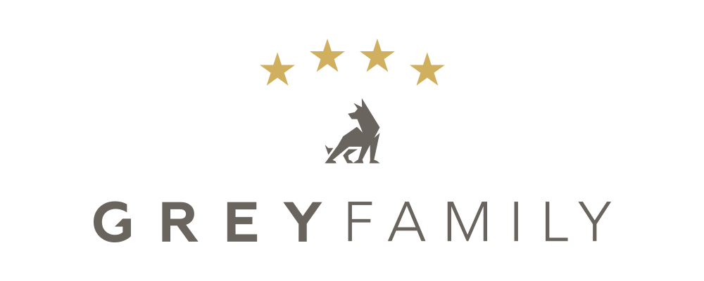 Family Hotel Logo